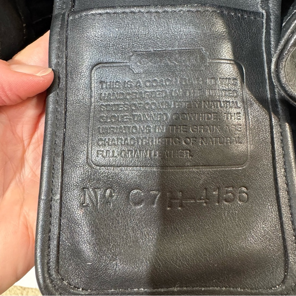Vintage Coach Soho 4156 Black Leather Belted Bucket Bag - Picture 3 of 8